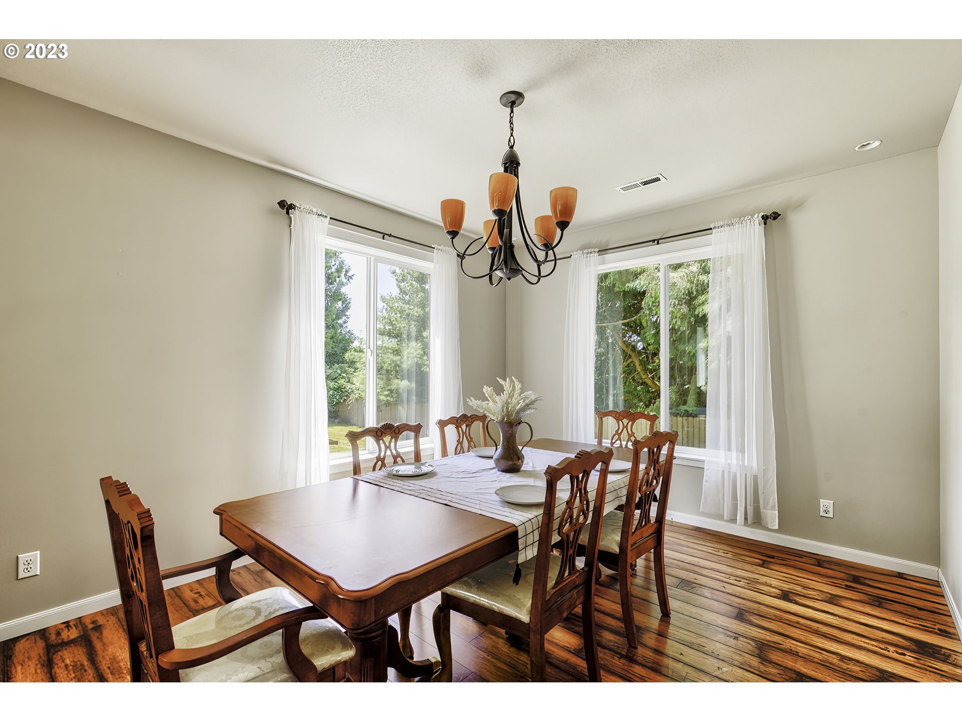 3633 Sunset Way Longview, WA 98632 - Photo 17 of 48 Gallery Image 17