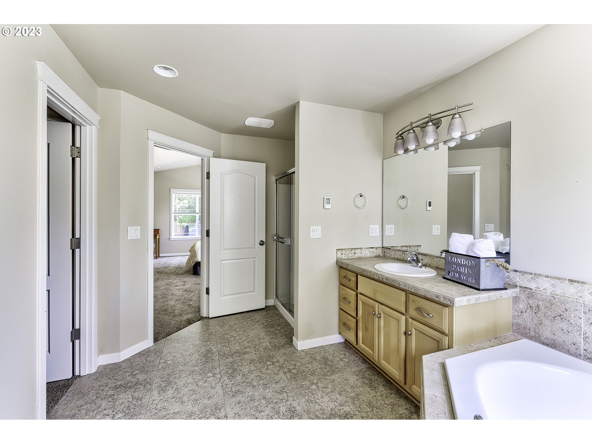 3633 Sunset Way Longview, WA 98632 - Photo 35 of 48 Gallery Image 35