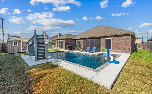 $585,000 | 5401 Graford Place, Corpus Christi, TX 78413
