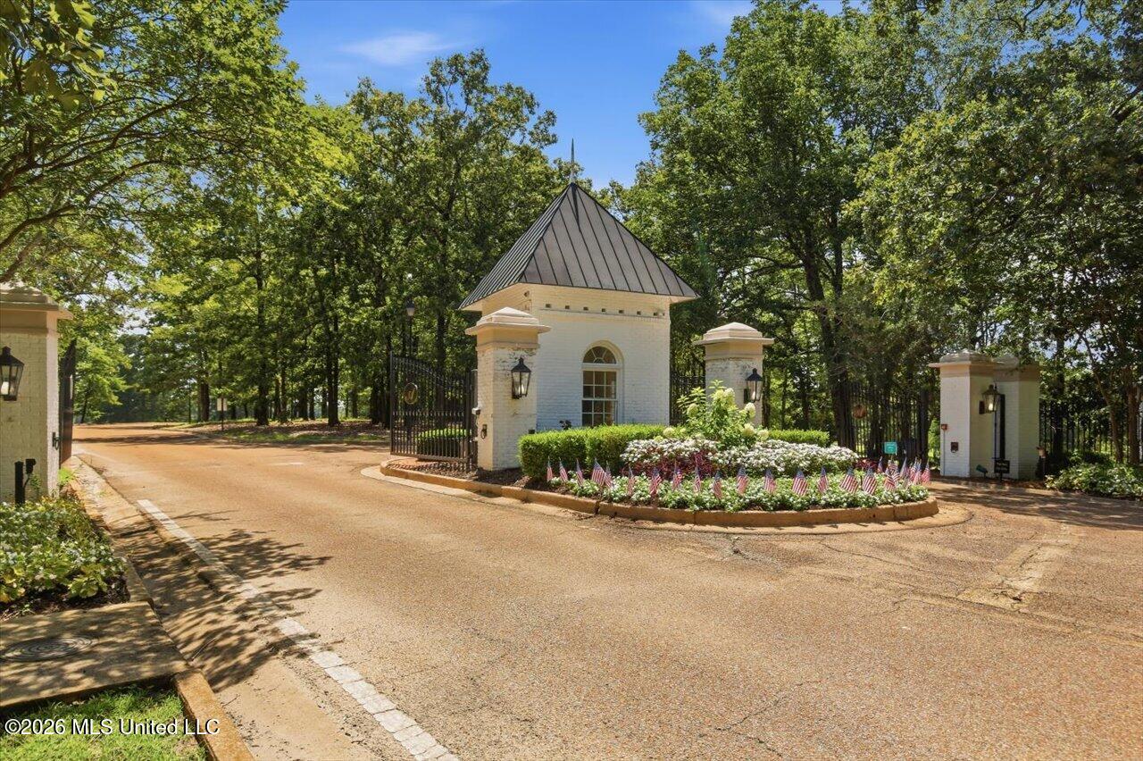 108 Whisper Ridge Drive Madison, MS 39110 - Photo 43 of 62 40-108 Whisper Ridge Dr _ Hometoursms.co