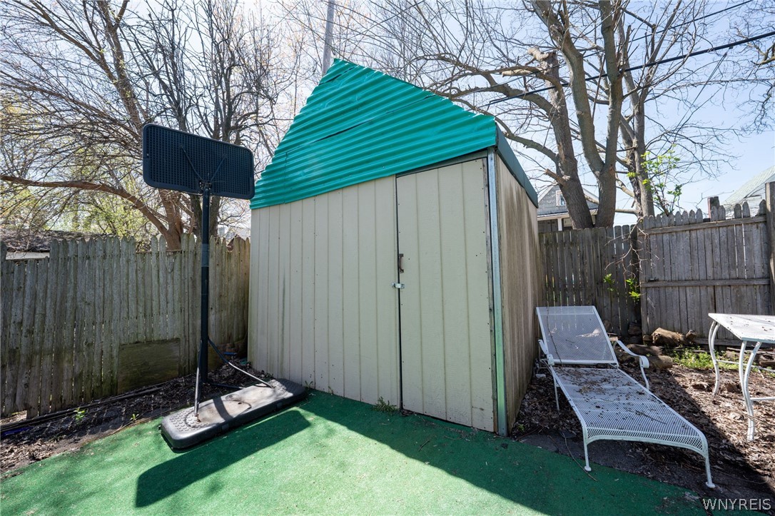 44 Laforce Place Buffalo, NY 14207 - Photo 45 of 48