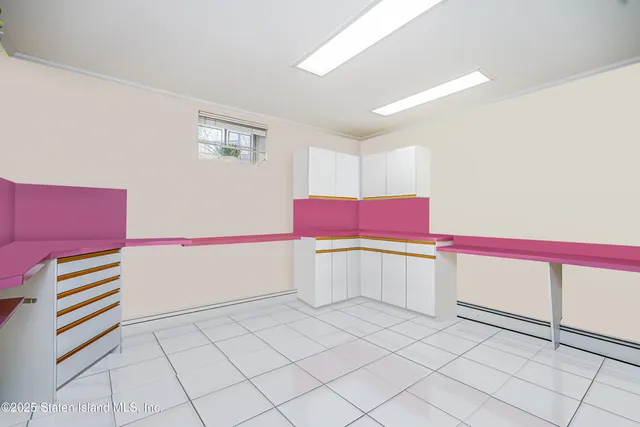 $949,000 | 987 Hylan Boulevard | Grasmere