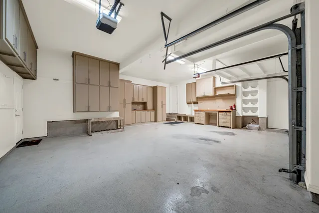 a view of a storage & utility room