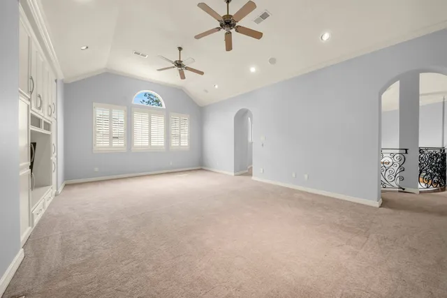 $8,500 | 15 Player Green Place, The Woodlands, TX 77382