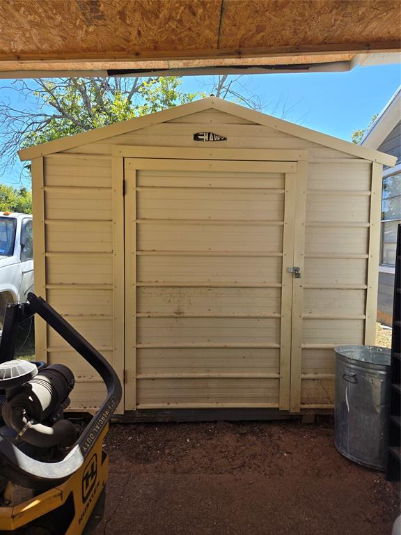 213 Blundell Street Ranger, TX 76470 - Photo 23 of 24 View of shed