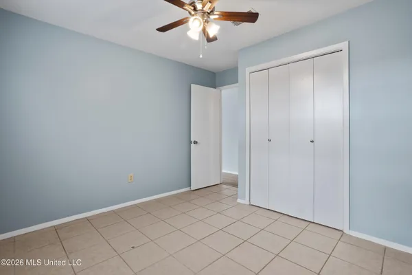 $1,250 | 188 St Paul Street, Biloxi, MS 39530