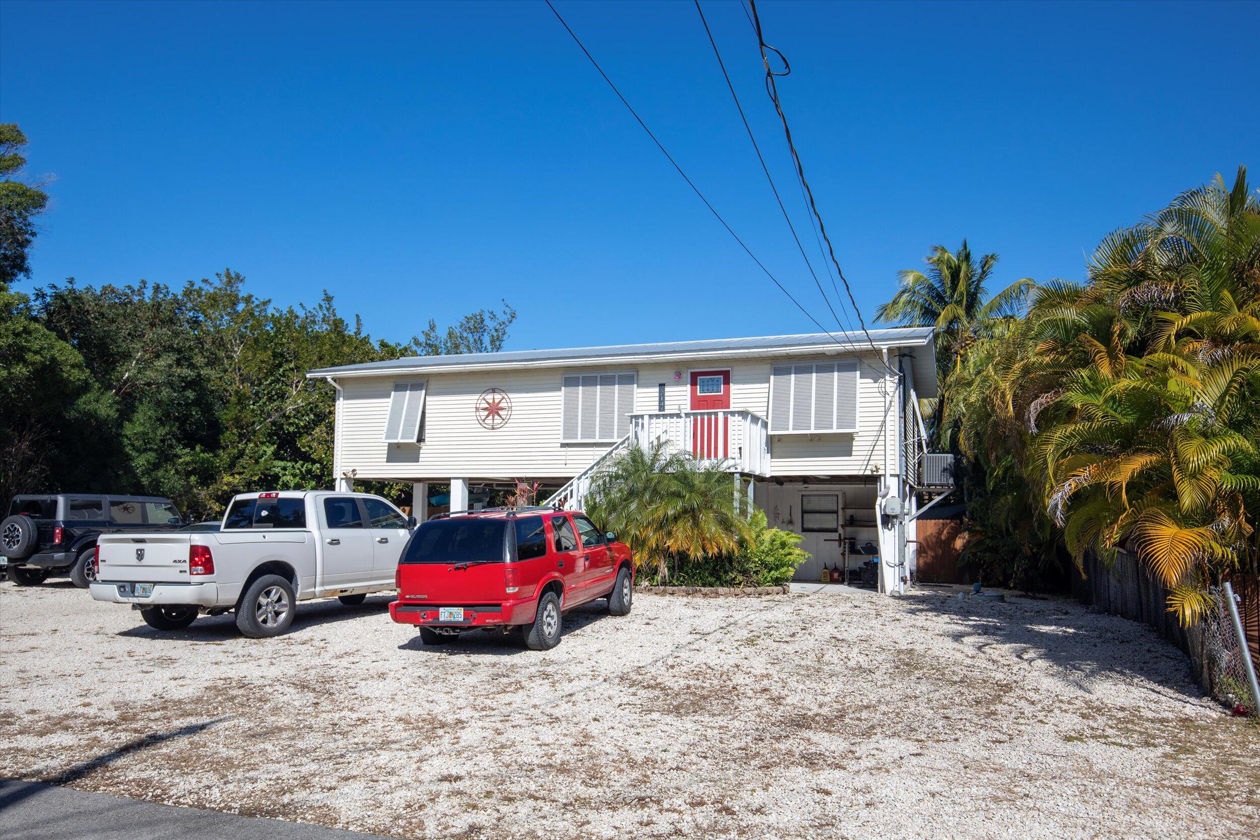 27147 Dolphin Road Summerland Key, FL 33042 - Photo 5 of 19 Storage under house