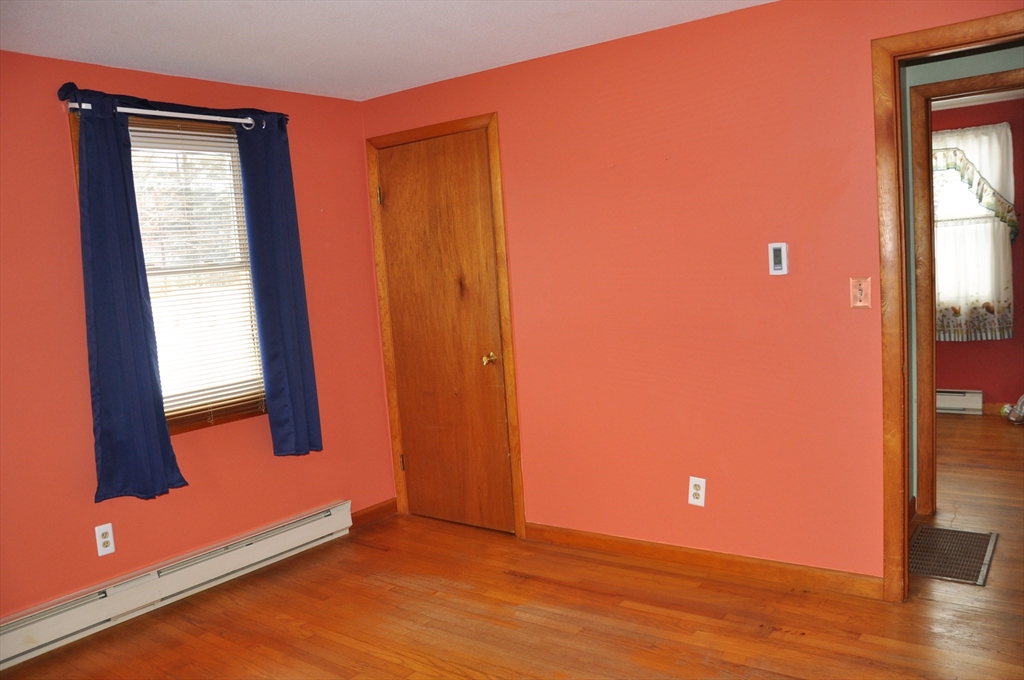259 Wisdom Way Greenfield, MA 01301 - Photo 11 of 29