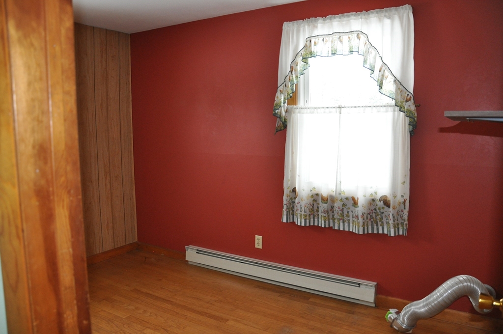 259 Wisdom Way Greenfield, MA 01301 - Photo 12 of 29