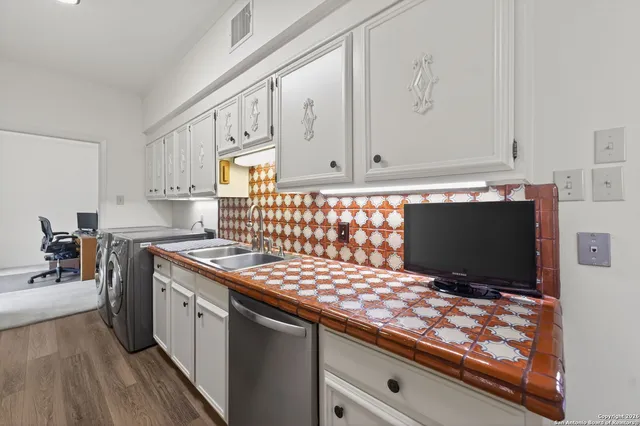 $185,000 | 3678 Hidden Drive, Unit 1301, San Antonio, TX 78217