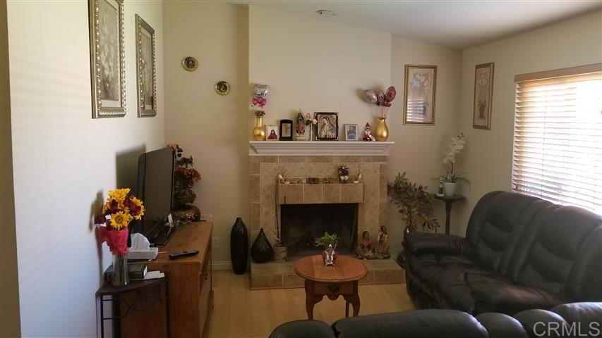 147 Harding Street Oceanside, CA 92057 - Photo 8 of 21 Gallery Image 8
