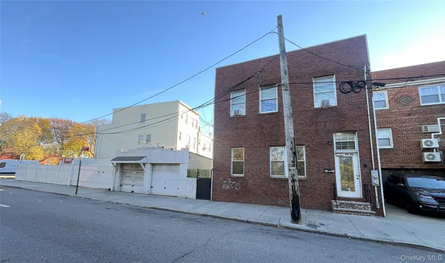 $1,499,000 | 60-40 55th Drive | Maspeth