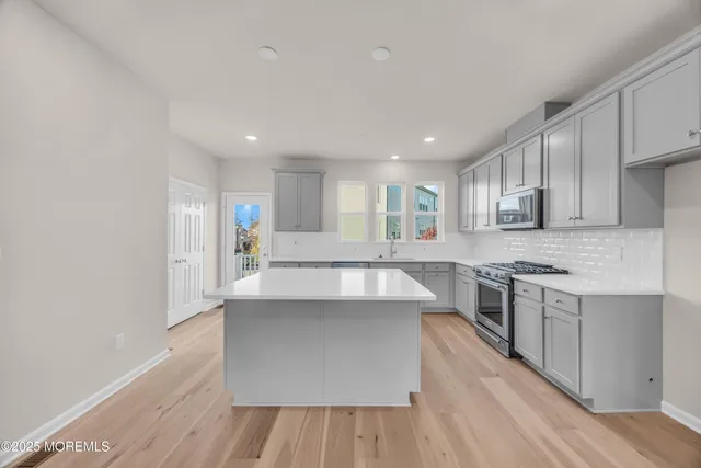 $5,500 | 16 Barton Avenue, Oceanport, NJ 07757