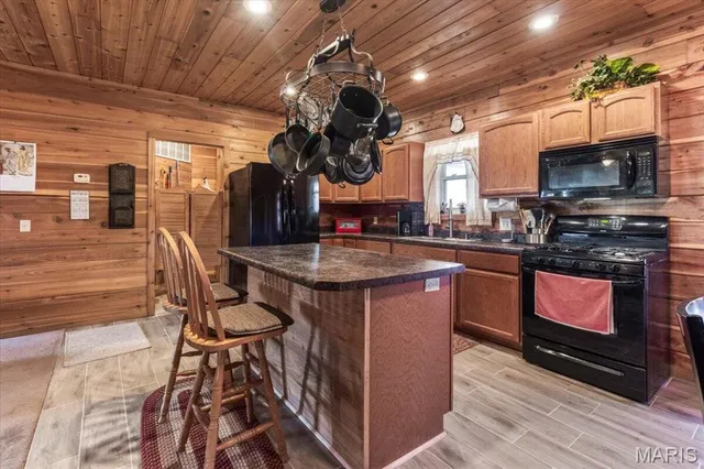 $480,000 | 7745 Murr Road, Graff, MO 65660