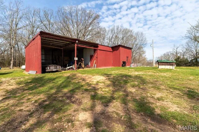 $480,000 | 7745 Murr Road, Graff, MO 65660