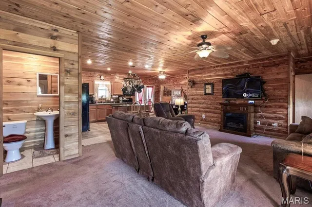 $480,000 | 7745 Murr Road, Graff, MO 65660