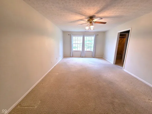 $289,000 | 938 Eagle Brook Circle, Shelbyville, IN 46176