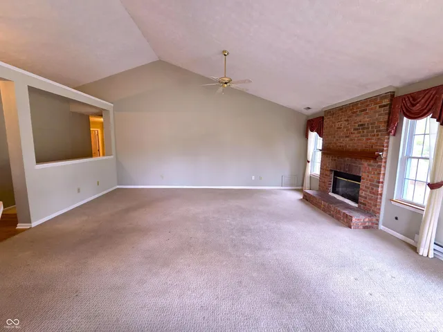 $289,000 | 938 Eagle Brook Circle, Shelbyville, IN 46176