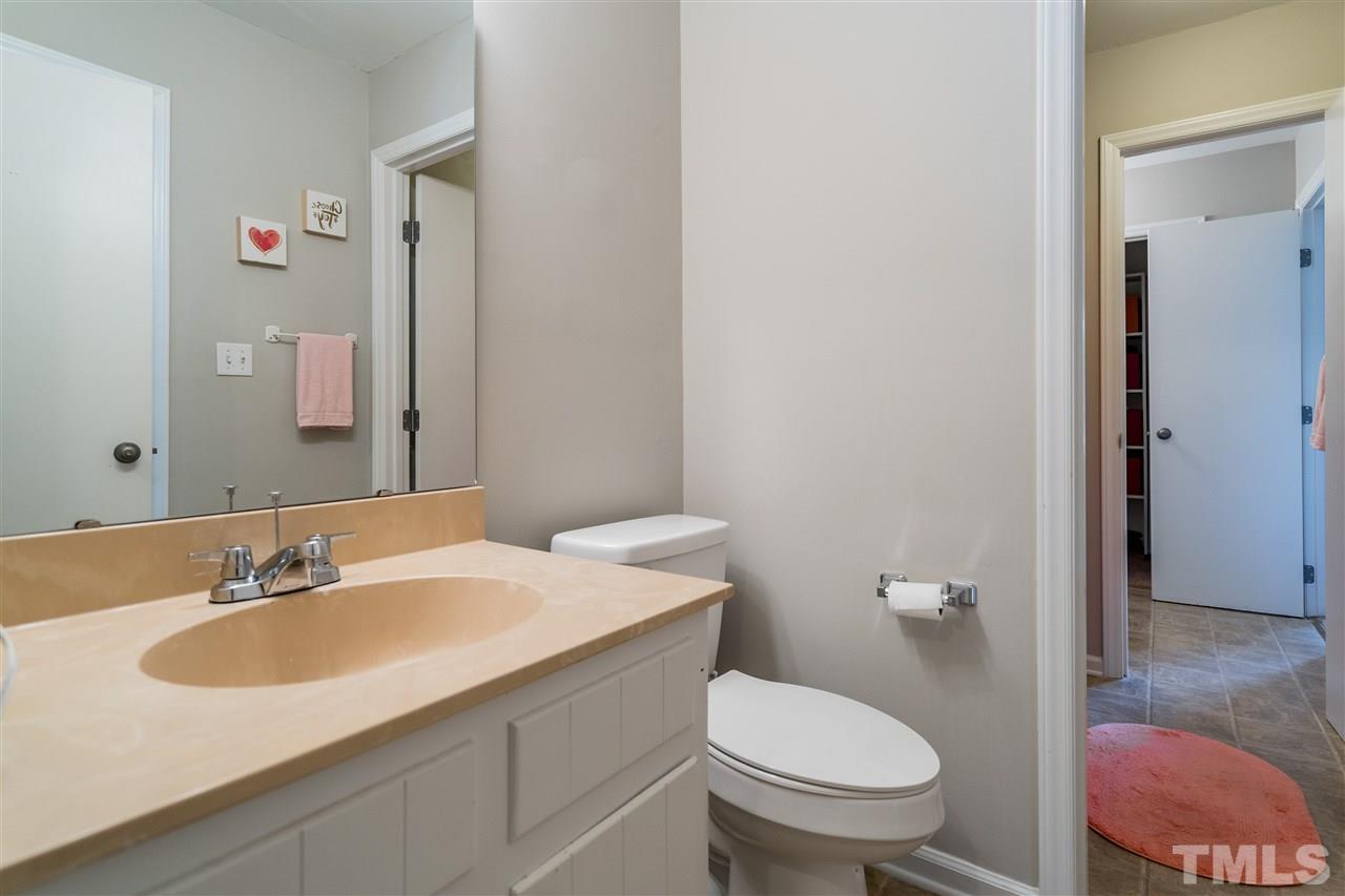 655 Bashford Road Raleigh, NC 27606 - Photo 16 of 28