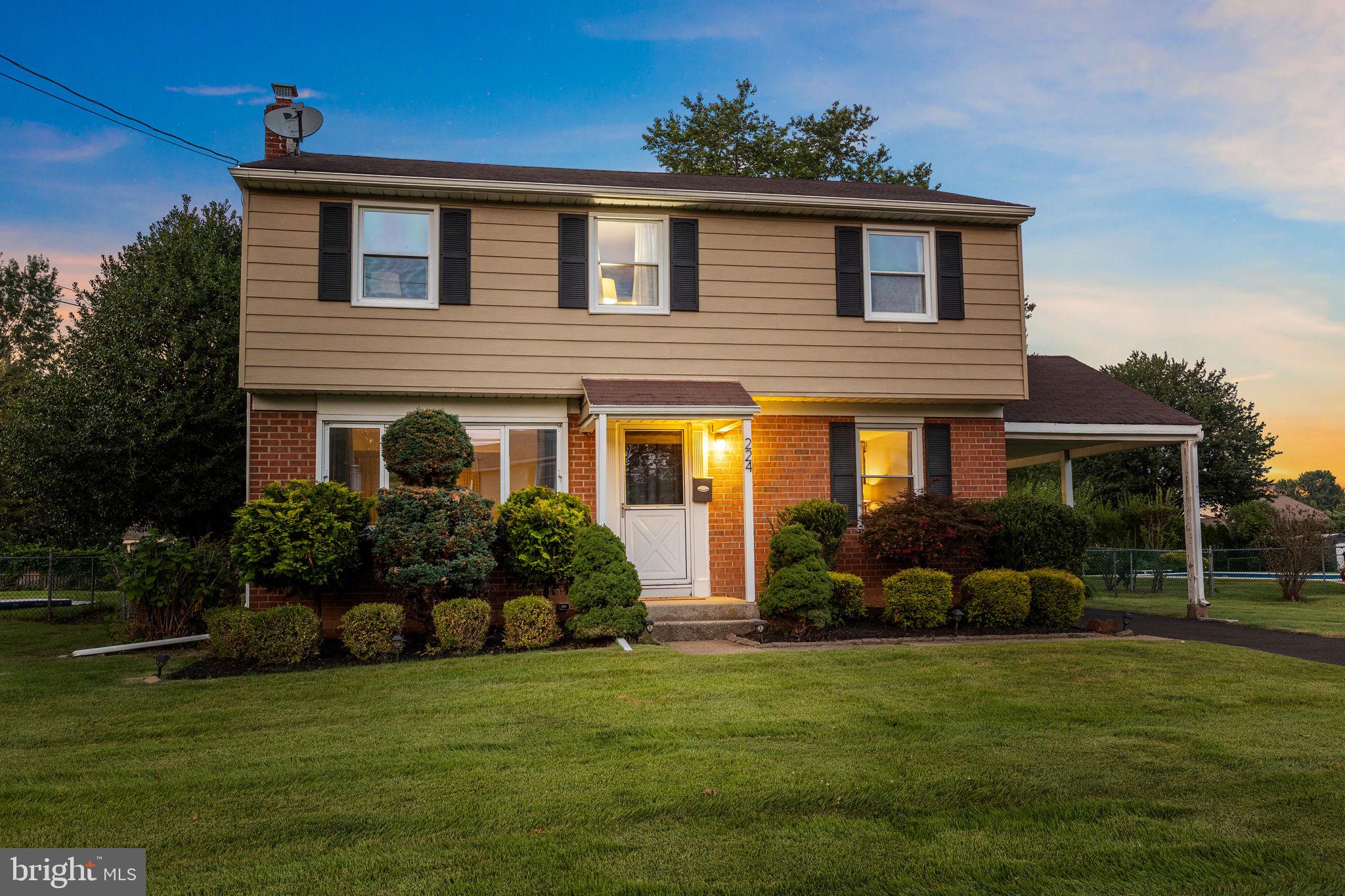 224 Crestview Road Hatboro, PA 19040 - Photo 1 of 28 Gallery Image 1