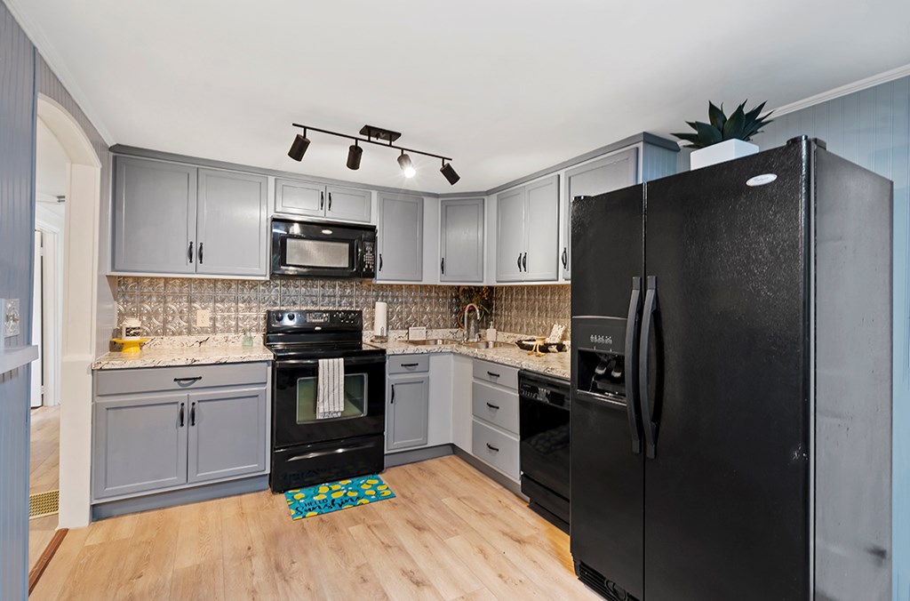 107 State Rd S-24-428 Ware Shoals, SC 29692 - Photo 5 of 16
