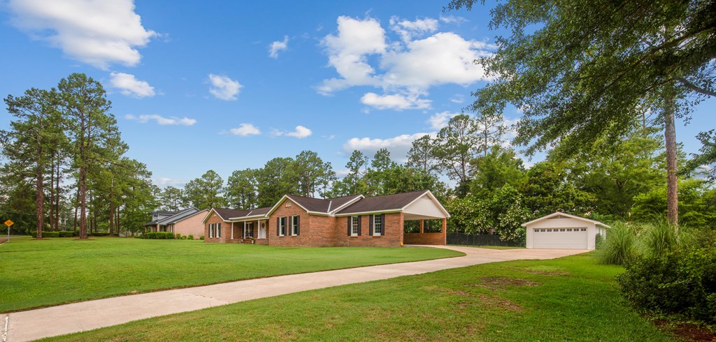 1204 Cambridge Road Dothan, AL 36305 - Photo 43 of 58 side