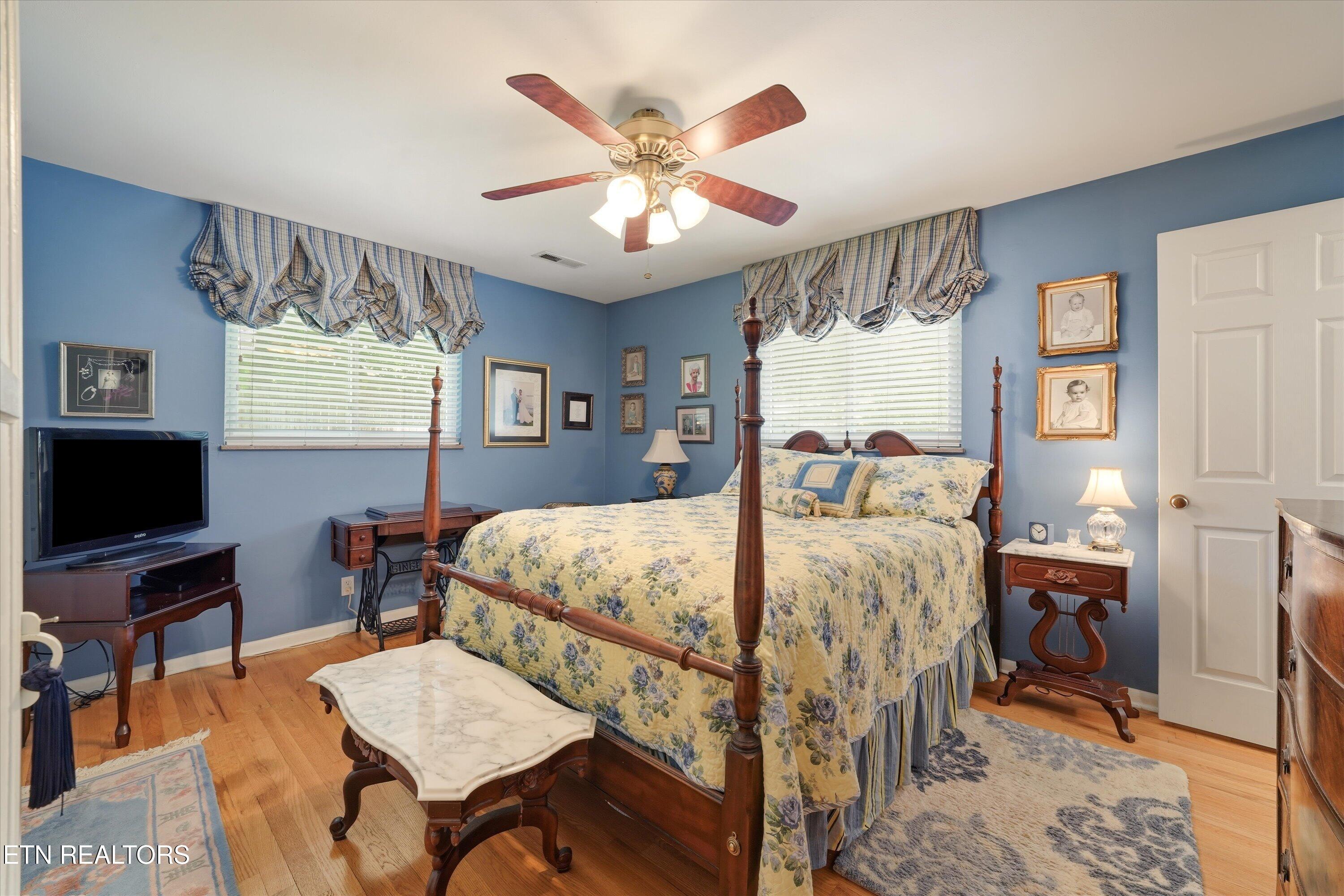 608 Churchill Road Knoxville, TN 37909 - Photo 24 of 60 28-608 Churchill Rd 08