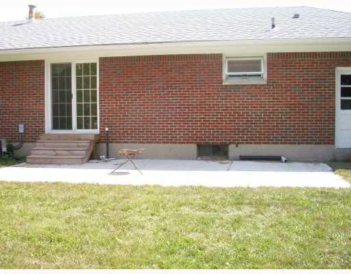 232 Floral Avenue Springfield, OH 45503 - Photo 8 of 10