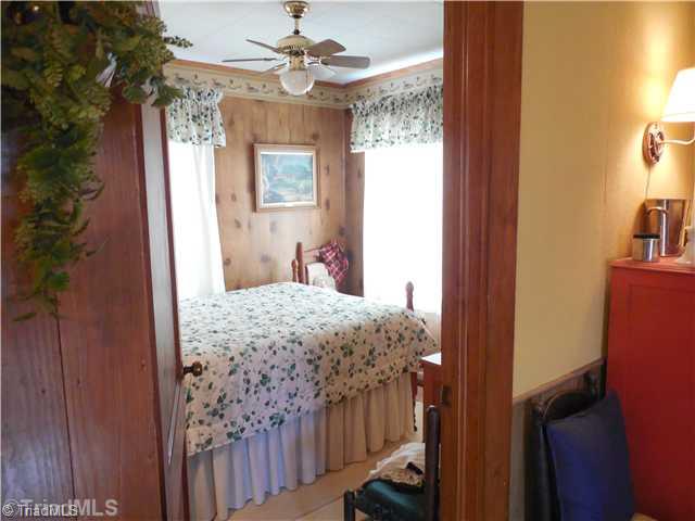 520 Riverview Road Lexington, NC 27292 - Photo 14 of 16 1st Bedroom. this bedroom has direct access to the bath.