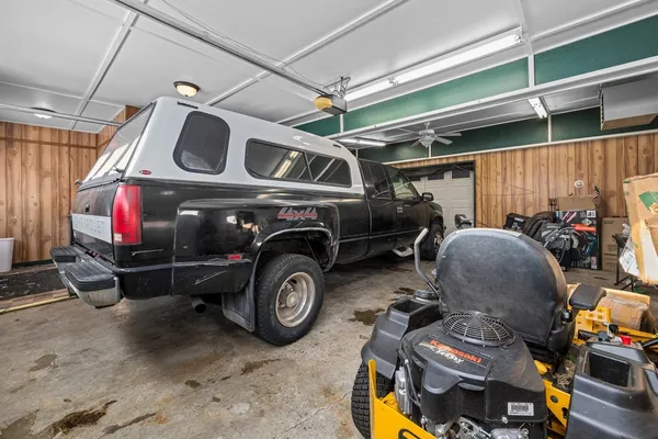 $224,900 | 409 233rd Street, Aledo, IL 61231