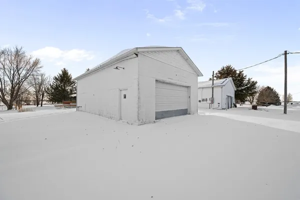 $224,900 | 409 233rd Street, Aledo, IL 61231