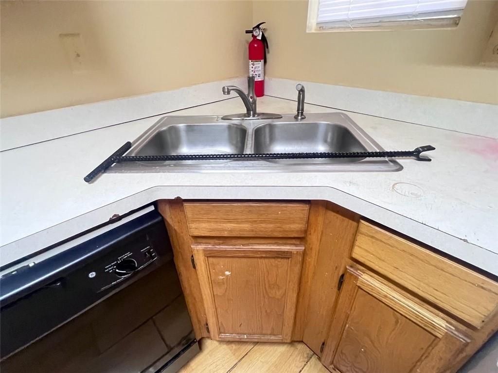 3716 Cress Way Drive Decatur, GA 30034 - Photo 9 of 20 a kitchen with a sink and a stove