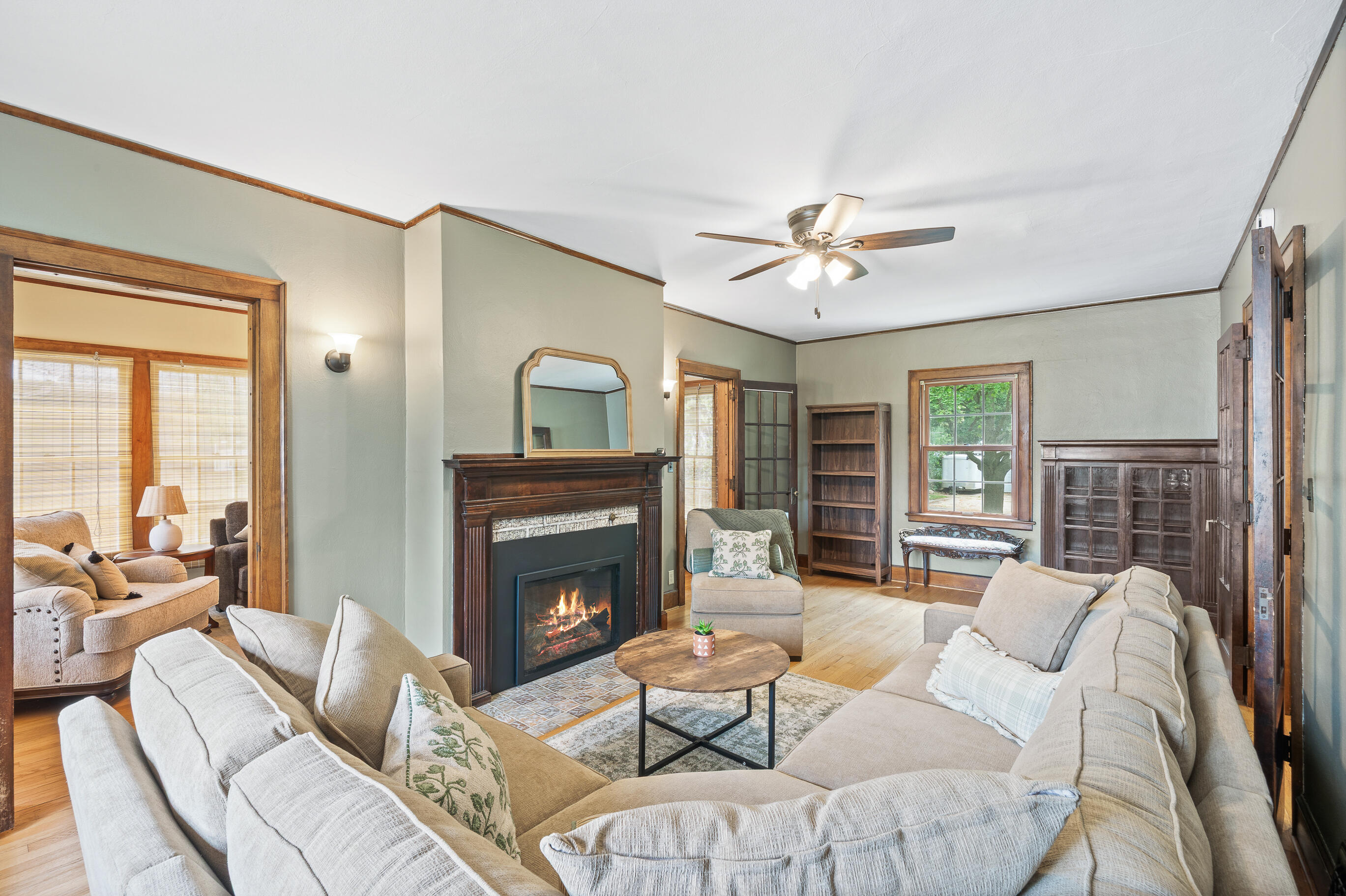 1105 Barnes Street Delavan, WI 53115 - Photo 12 of 52 Great room