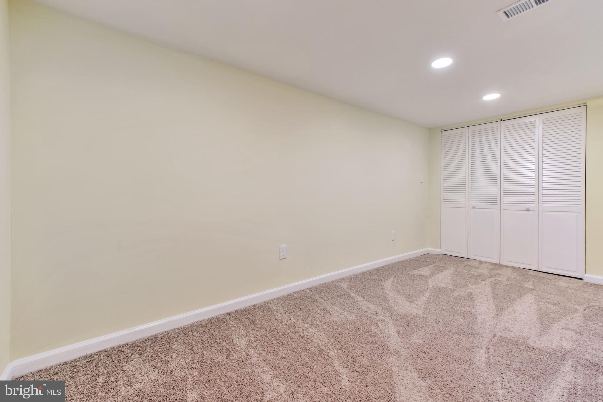 3509 Annandale Road Annandale, VA 22003 - Photo 24 of 26 Versatile space ready for your vision.
