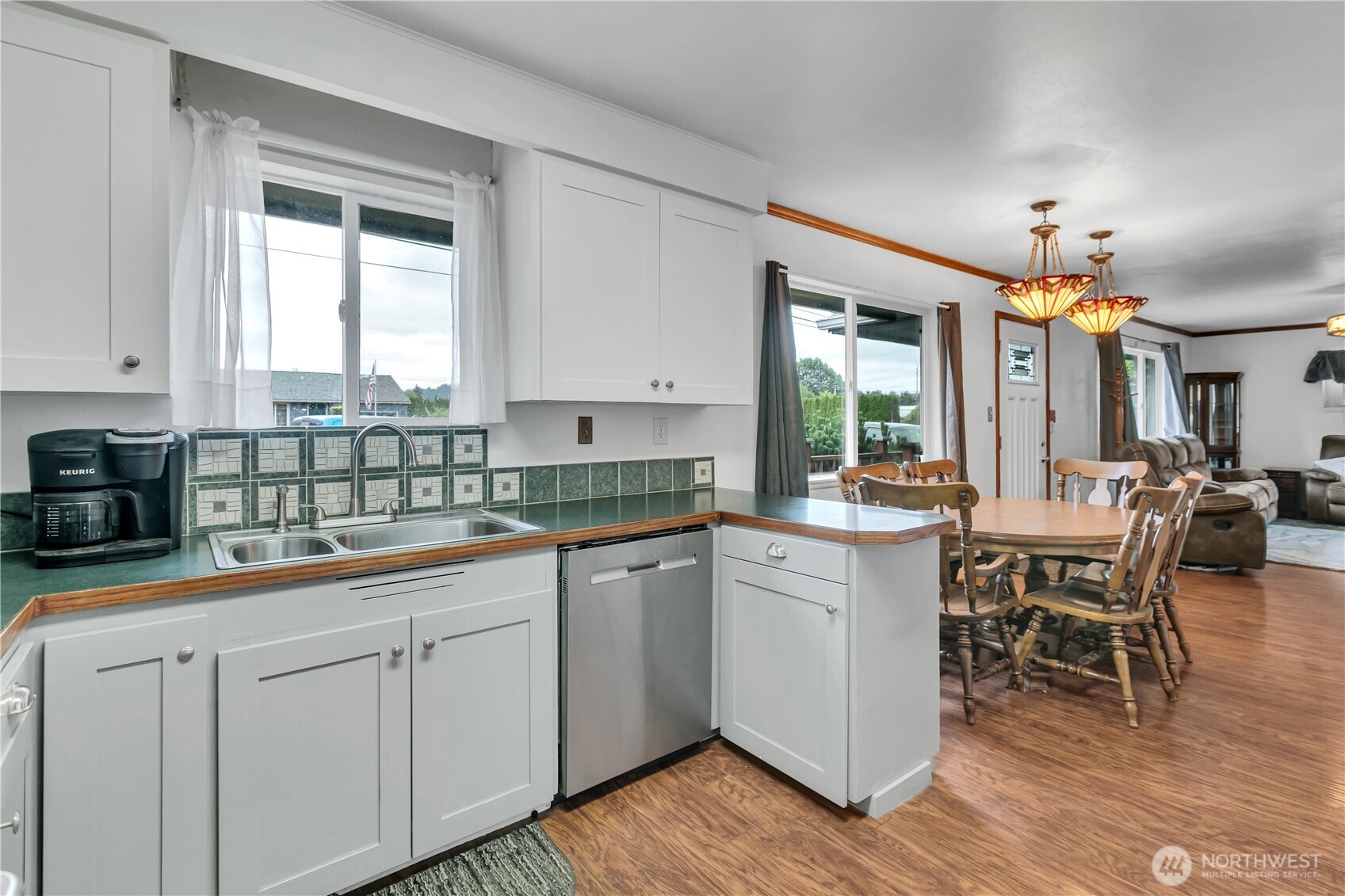 15115 74th Street East Sumner, WA 98390 - Photo 8 of 40