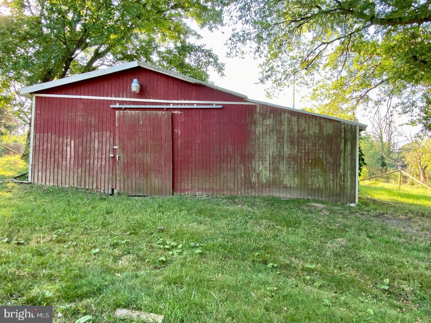 144 West Moyer Road Pottstown, PA 19464 - Photo 8 of 33 Gallery Image 8
