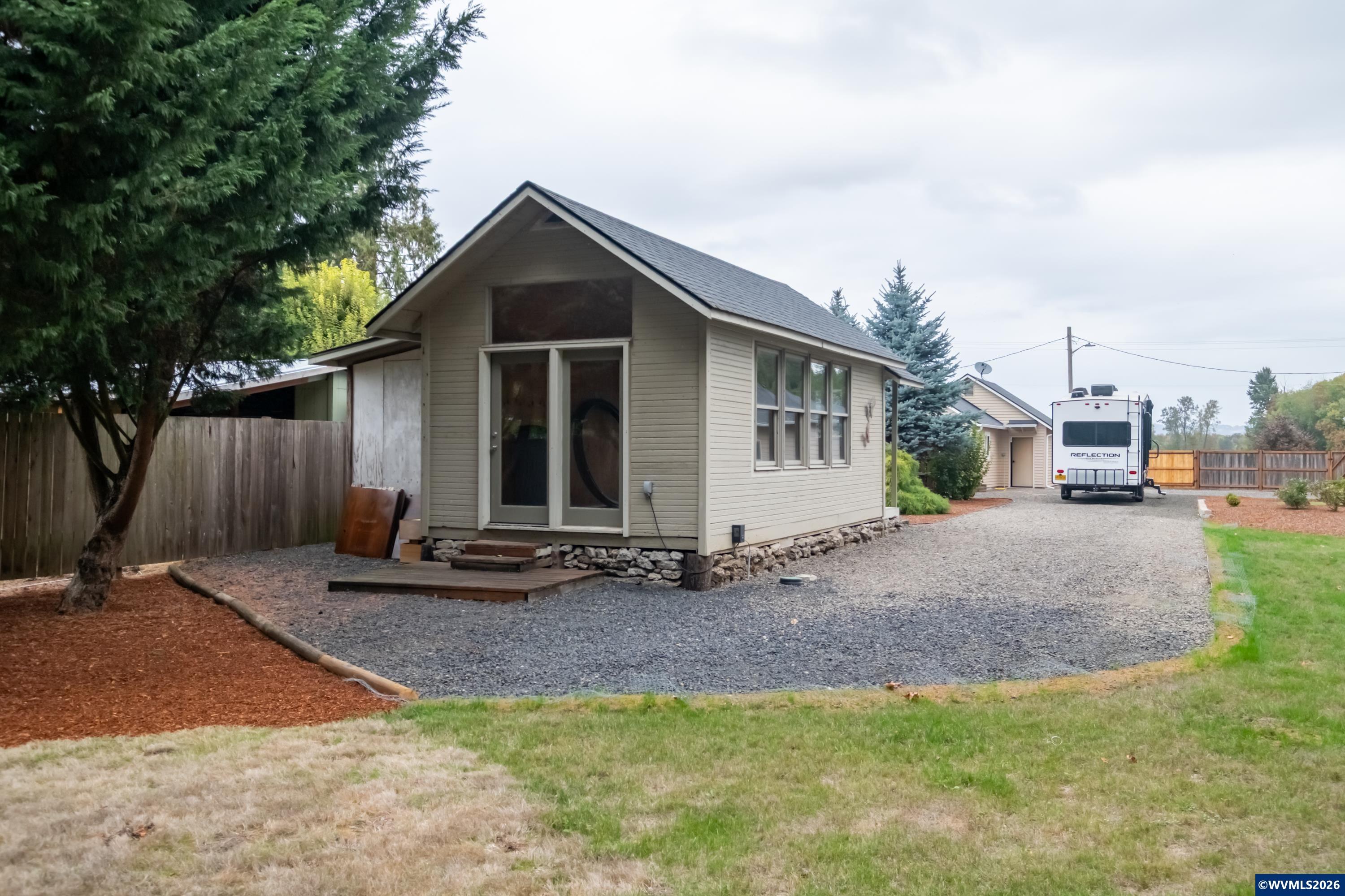 2866 Talbot Road South Jefferson, OR 97352 - Photo 41 of 50