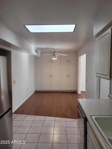 $1,100 | 10060 West Royal Oak Road, Unit B, Sun City, AZ 85351