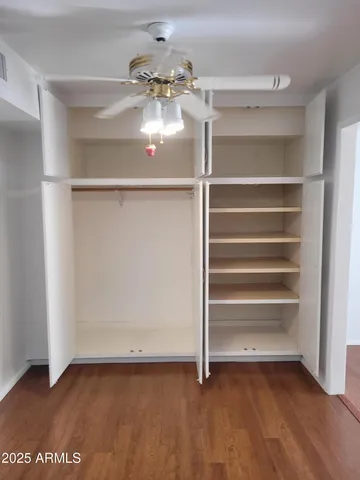 $1,100 | 10060 West Royal Oak Road, Unit B, Sun City, AZ 85351