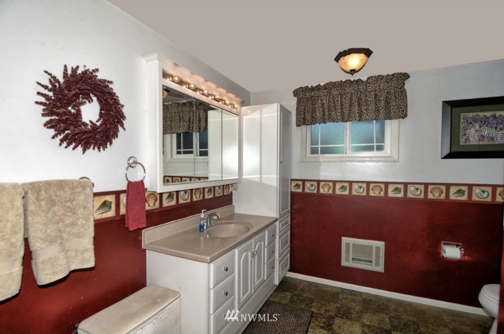 12111 Bollenbaugh Hill Road Monroe, WA 98272 - Photo 13 of 16 Gallery Image 13