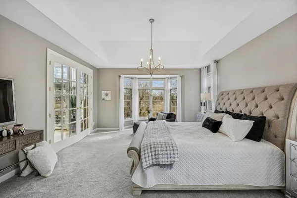 $587,500 | 8711 Berkley Court, Orland Park, IL 60462