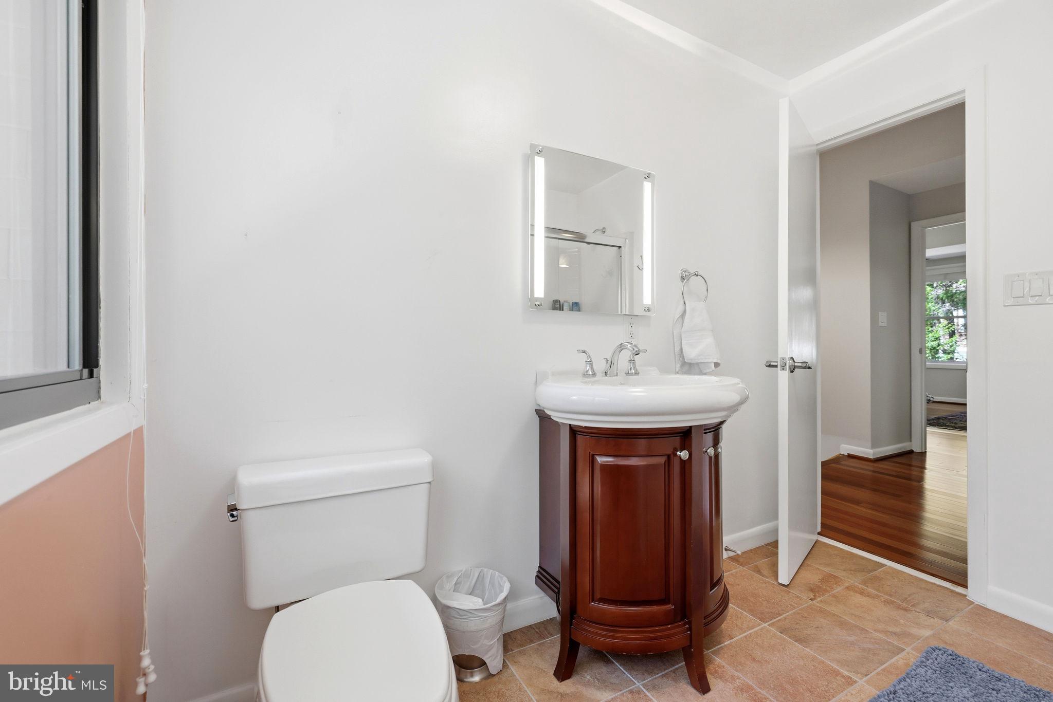 8578 Brickyard Road Potomac, MD 20854 - Photo 48 of 83