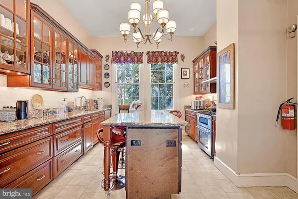 $6,900,000 | 1902 Jefferson Pike, Knoxville, MD 21758