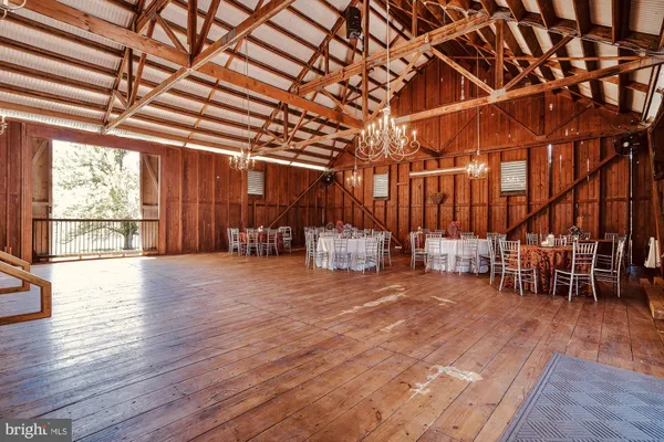 $6,900,000 | 1902 Jefferson Pike, Knoxville, MD 21758