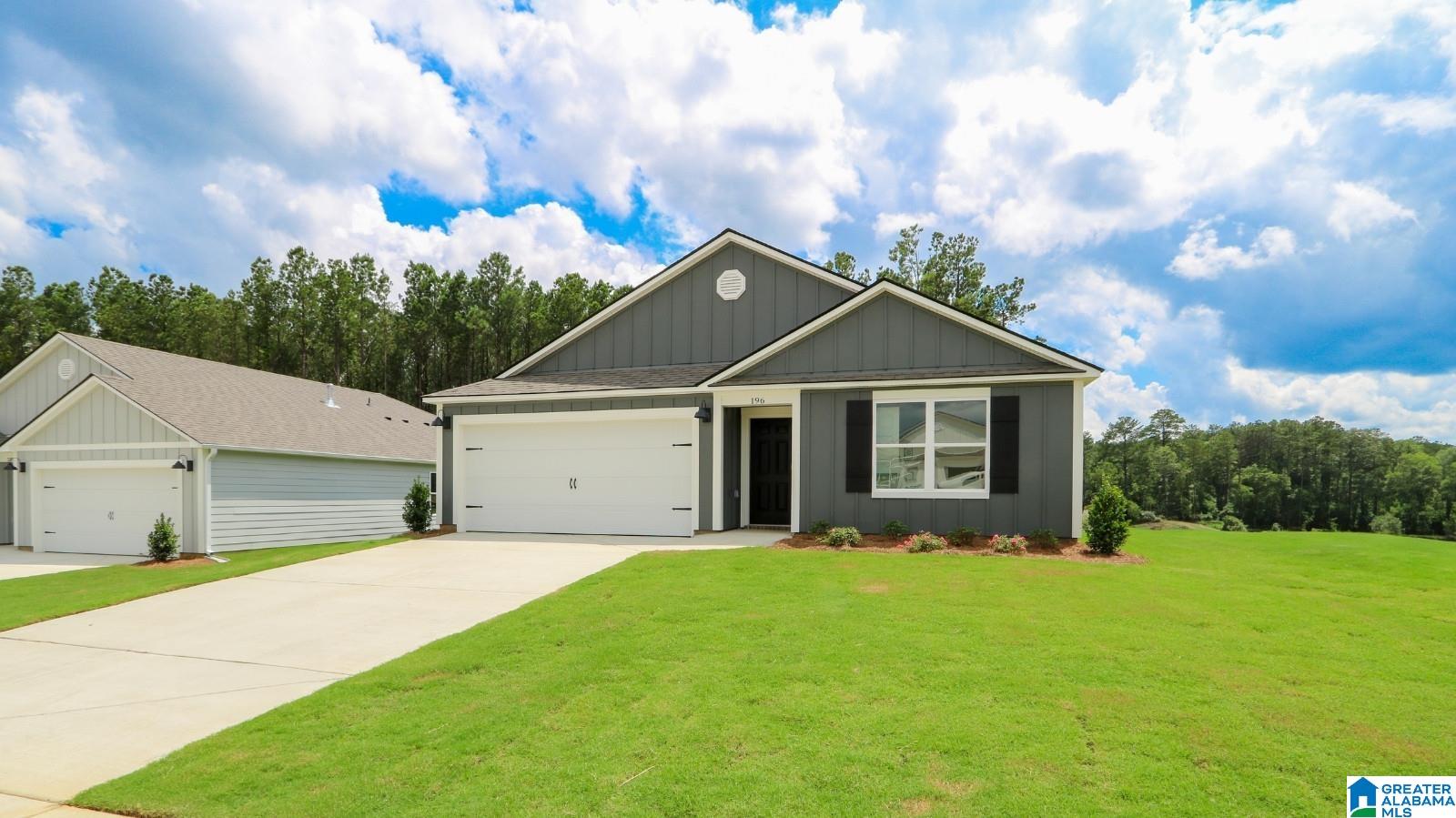 196 Halifax Lane Chelsea, AL 35043 - Photo 2 of 35