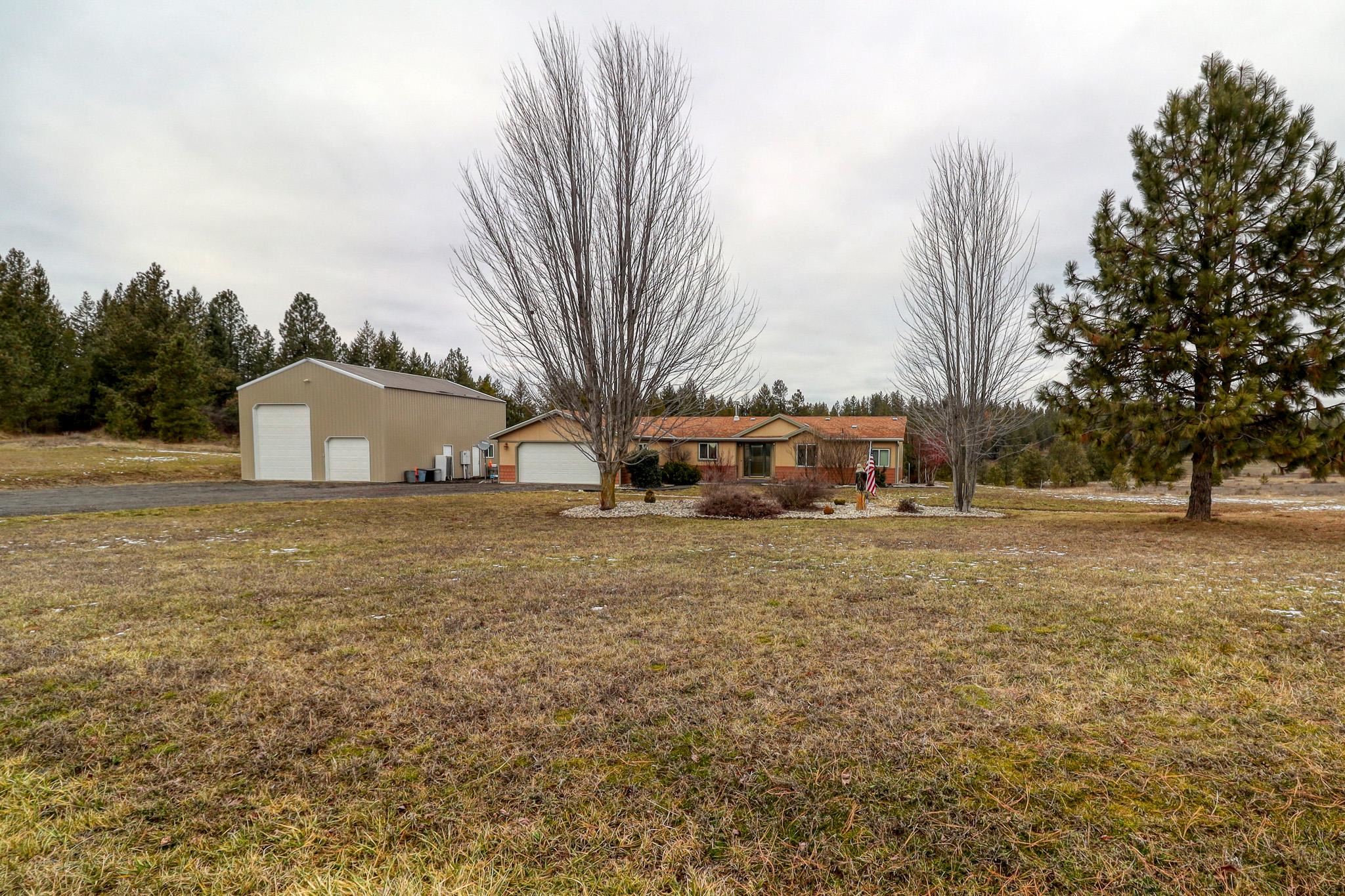 27601 North Scotts Ridge Lane Chattaroy, WA 99003 - Photo 41 of 48