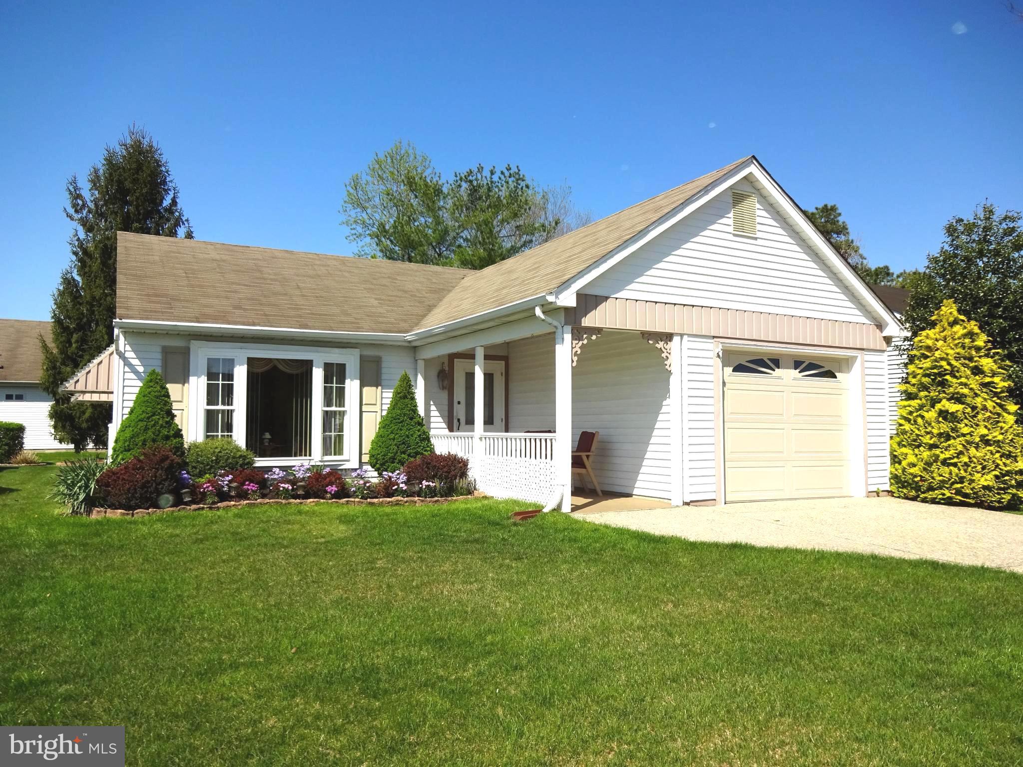 15 Stratford Road Southampton, NJ 08088 - Photo 1 of 35 Front Exterior