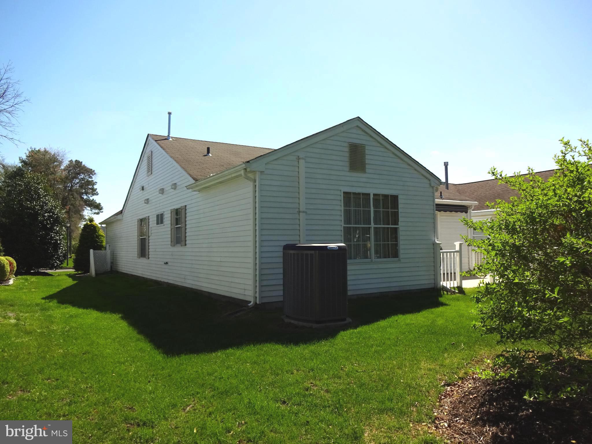 15 Stratford Road Southampton, NJ 08088 - Photo 28 of 35 Exterior Side