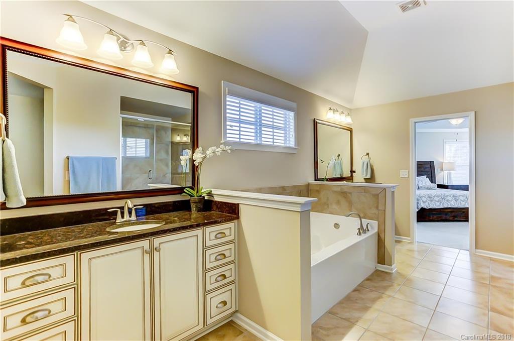870 Solandra Way Tega Cay, SC 29708 - Photo 23 of 36 Gallery Image 23
