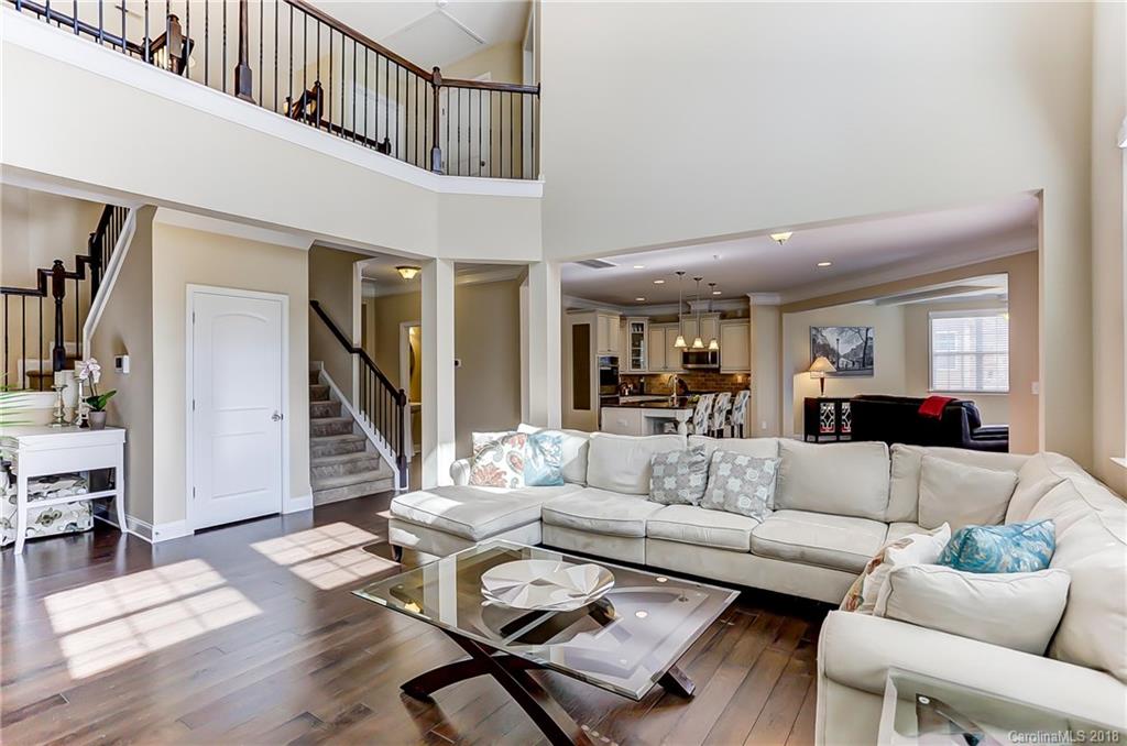 870 Solandra Way Tega Cay, SC 29708 - Photo 10 of 36 Gallery Image 10